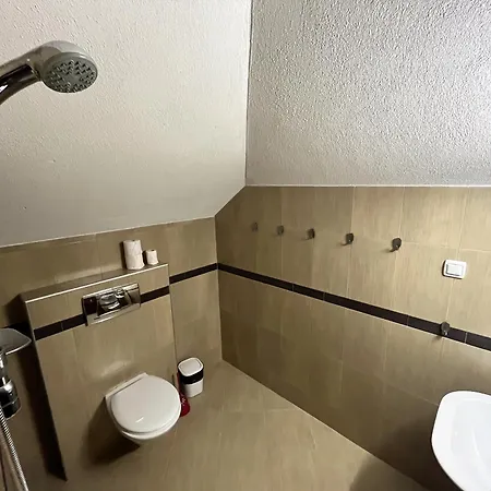 One Bedroom 602 In Rila Park Apartment *