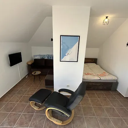 One Bedroom 602 In Rila Park Apartment *